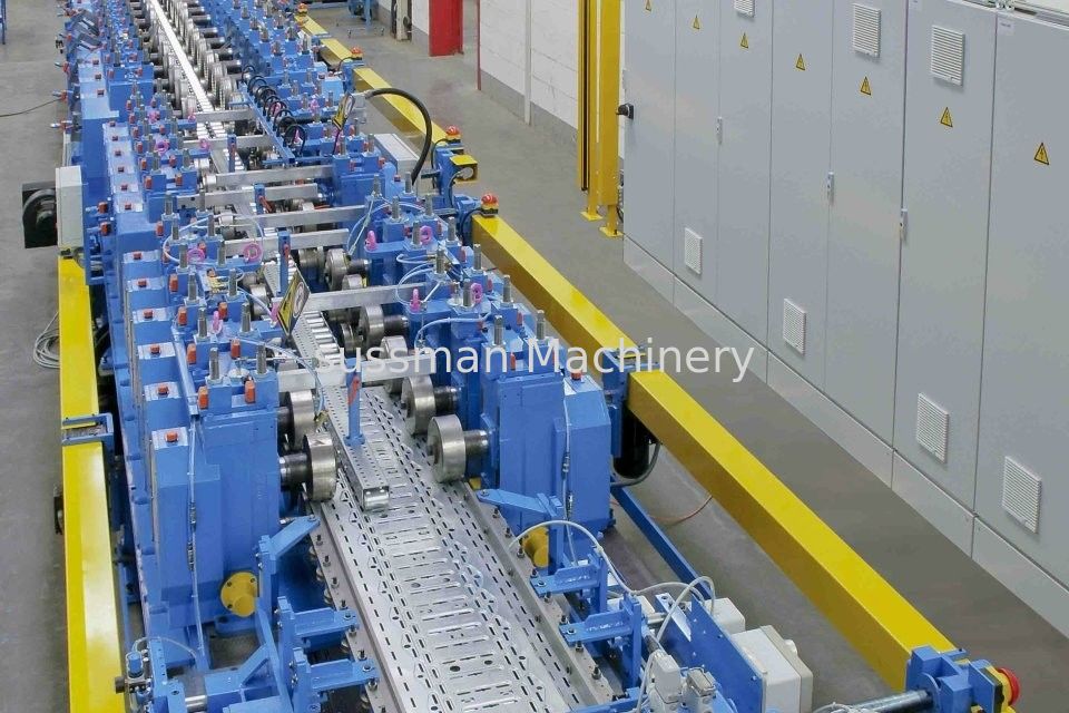 Touch Screen PLC Control Cable Tray Machine 20 Roller Stations Roll Forming Machinery