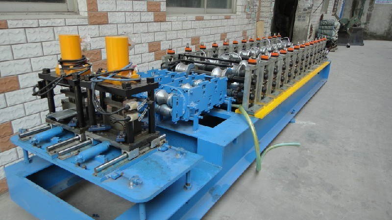 Australia Type Shutter Door Production 12 Stations Roll Forming Machine PLC Control System
