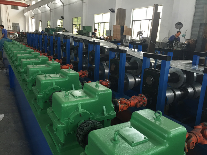 Professional Q235 Cold Roll Forming Equipment Cable Tray Machine OEM