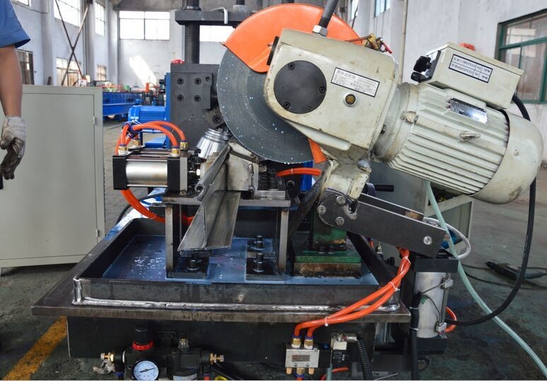 Rolling Speed 12 - 15m/min Fly Saw Cutting Metal Shutter Door Roll Forming Machine PLC Control System