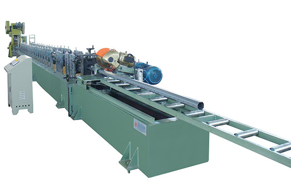 22 Forming Stations Octagonal Tube Making Machine Continuous Flying Saw Cutting Gearbox Transmission
