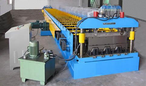 380 V 50 Hz Auto Roll Forming Line , Floor Plate Rolling Form Machine
