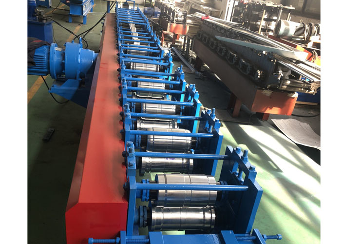 Post Cutting Shutter Door Roll Forming Machine , Guardrail Forming Machine With 12 Months