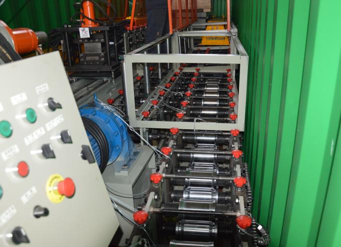 12 Roller Stations Metal Shutter Door Roll Forming Machine Thickness 0.7mm-1.2mm