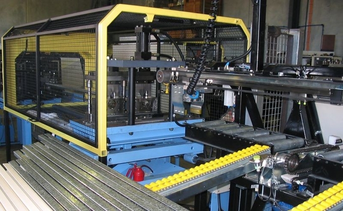 18 Stations Fence Post Roll Forming Equipment with PLC Touch Screen Control