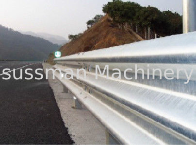 Guard Rail Roll Forming Machine 22kW CNC Control Roll Forming Machinery