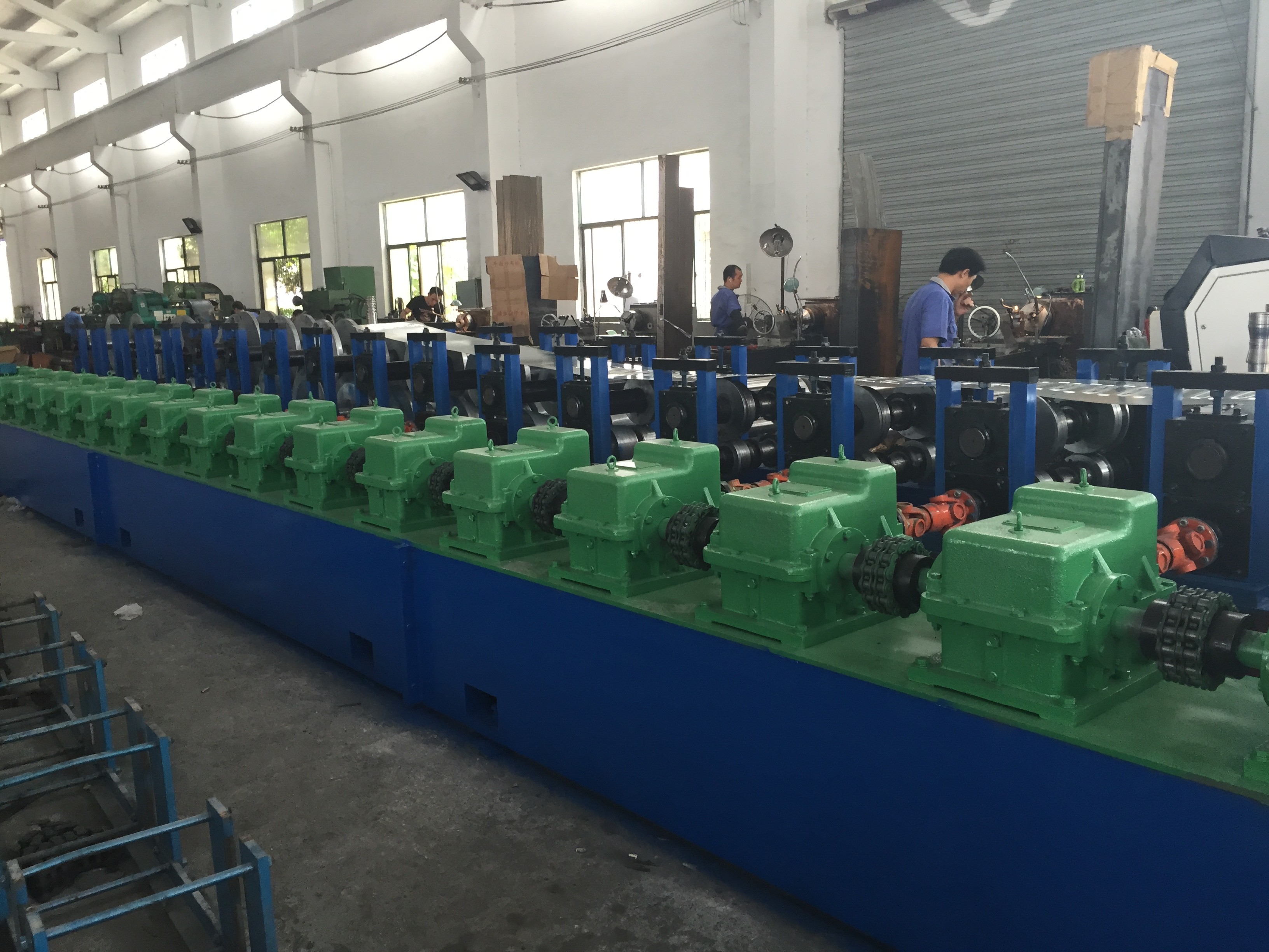 0.7mm - 2mm Cold Roll Former Cable Tray Roll Forming Machine 100/150/200mm Height