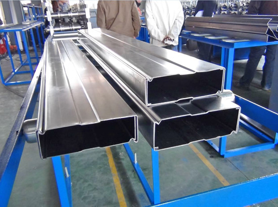 Galvanized Steel Box Beam Rack Roll Forming Machine 8-10m / Min With 15 Stations